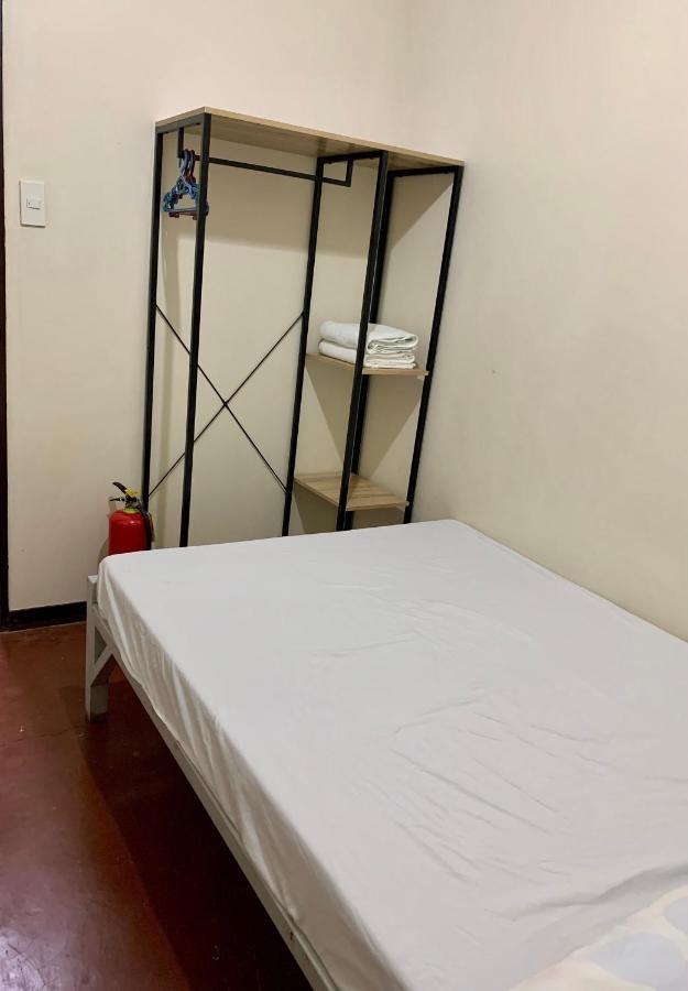 Mybed Dormitory Cebu Екстериор снимка